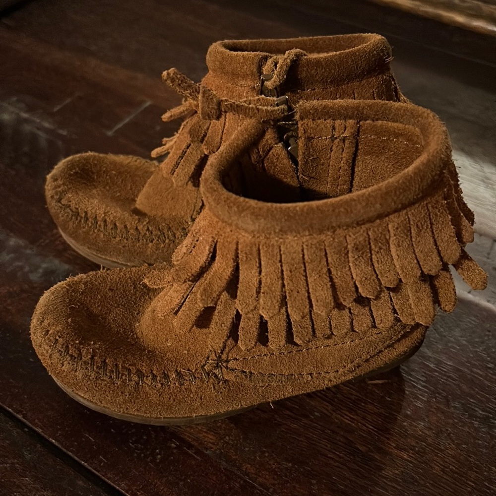 Minnetonka Toddler Moccasins 7